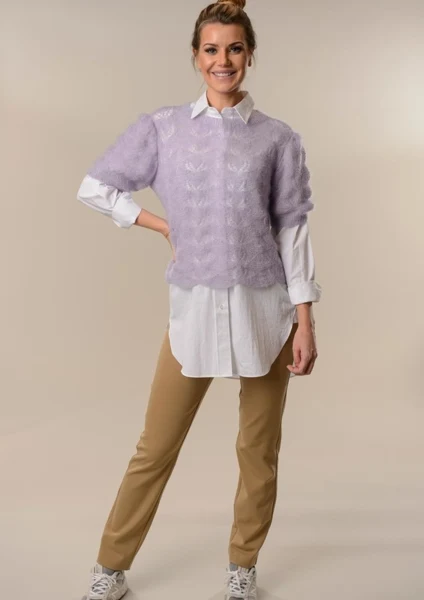 1829 Bluse med hulmønster